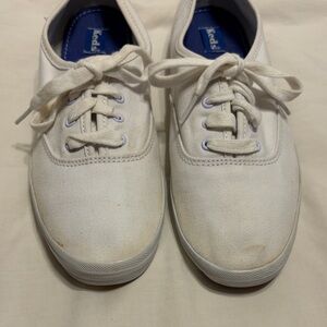Vintage Keds White Canvas Sneakers Women’s size 8